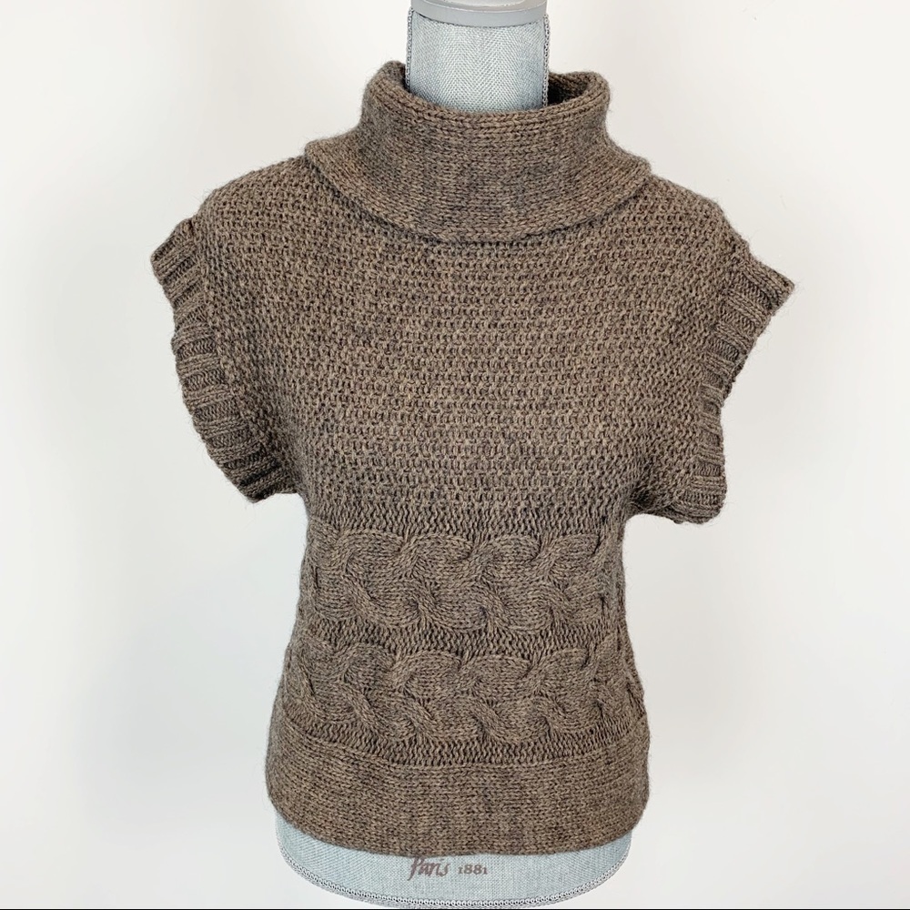 NEW Chiara Mente Sweater